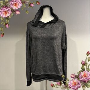 Mondetta sporty athletic light hooded sweatshirt size Medium